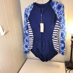 EKOUAER BLUE/WHITE LONG SLEEVE SURFER SUIT SIZE XL NWT